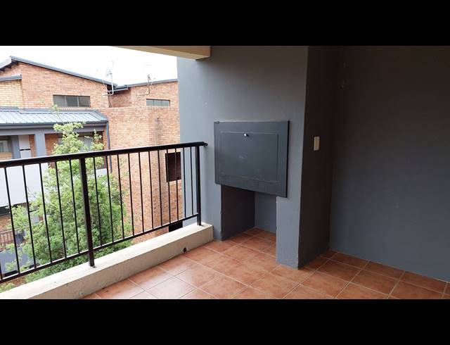 3 BEDROOM APARTMENT RENTED IN NORTH RIDING